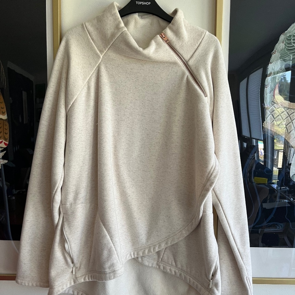 Athleta Women's Cozy Karma Asymmetrical Fleece Pullover